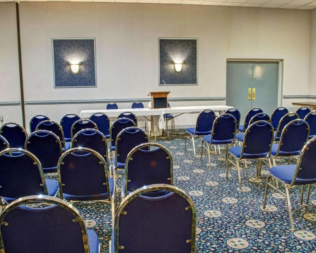 **  Quality Inn North Yellow Tavern United States