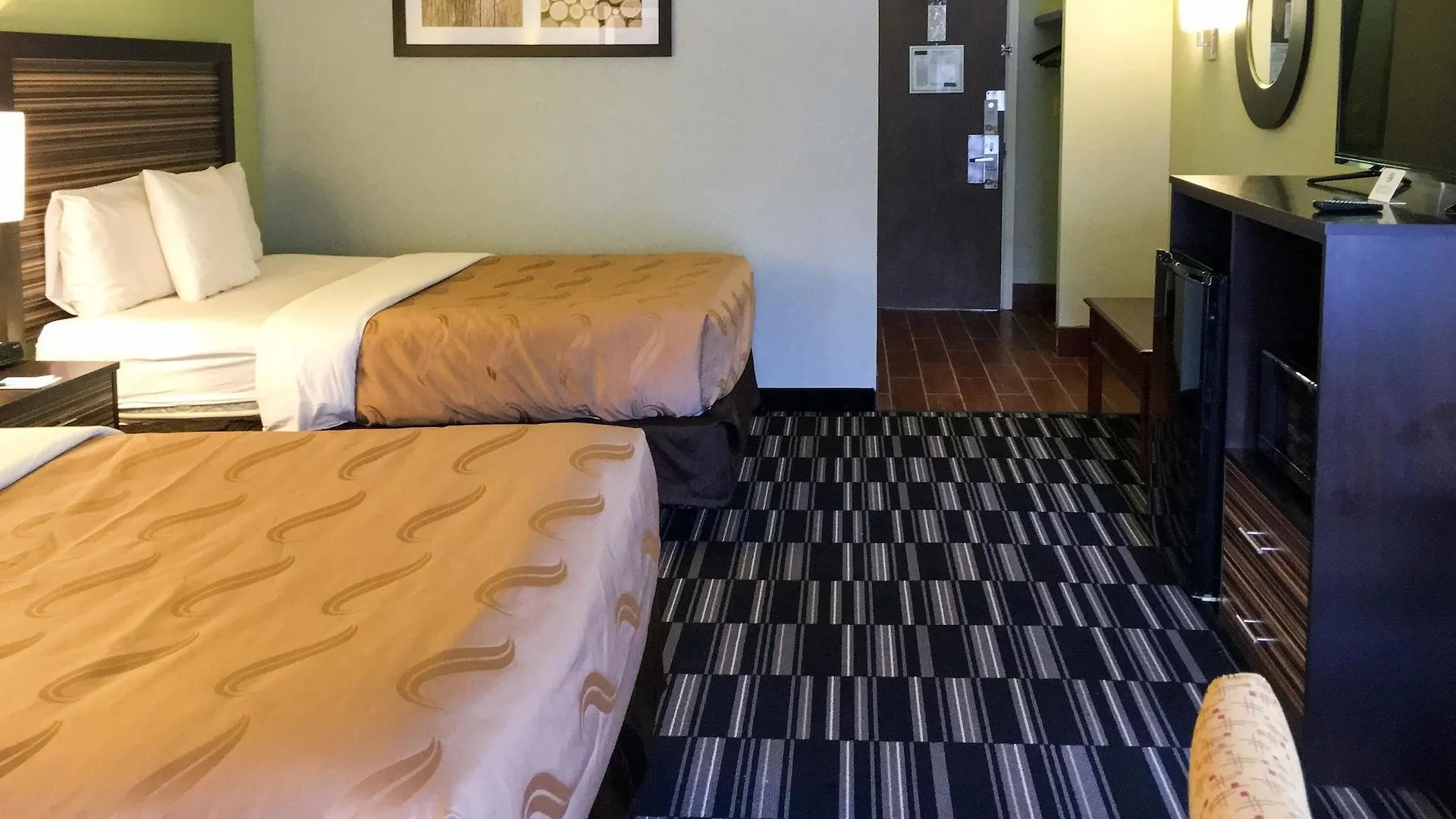 Quality Inn North Richmond